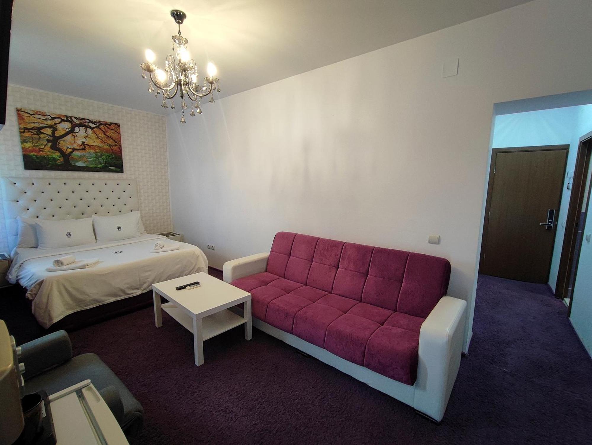 Iris Boutique Therme & Bucharest Otopeni Airport Eksteriør billede