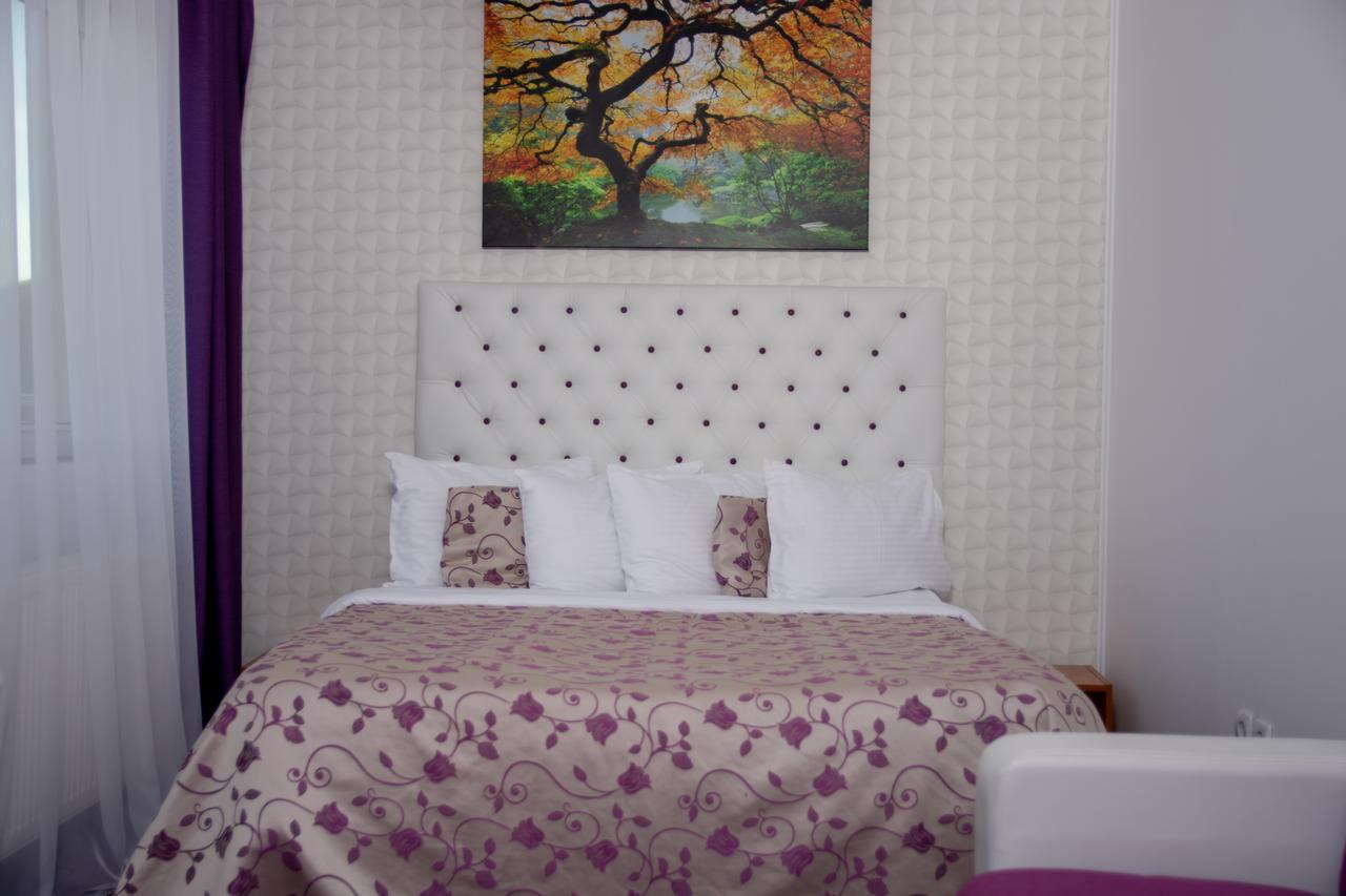 Iris Boutique Therme & Bucharest Otopeni Airport Eksteriør billede